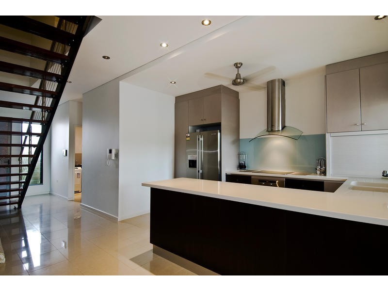 2/18 O’Ferrals Road, Bayview NT 0820