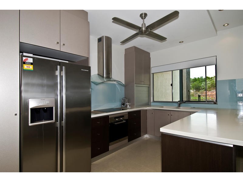 2/18 O’Ferrals Road, Bayview NT 0820