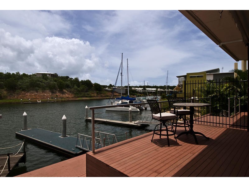 2/18 O’Ferrals Road, Bayview NT 0820