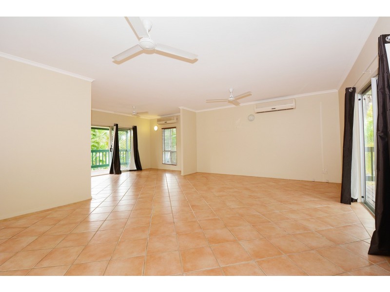 10 Calandrinia Court, Moulden NT 0830