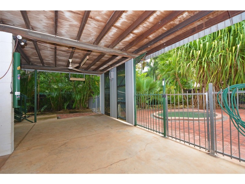 10 Calandrinia Court, Moulden NT 0830