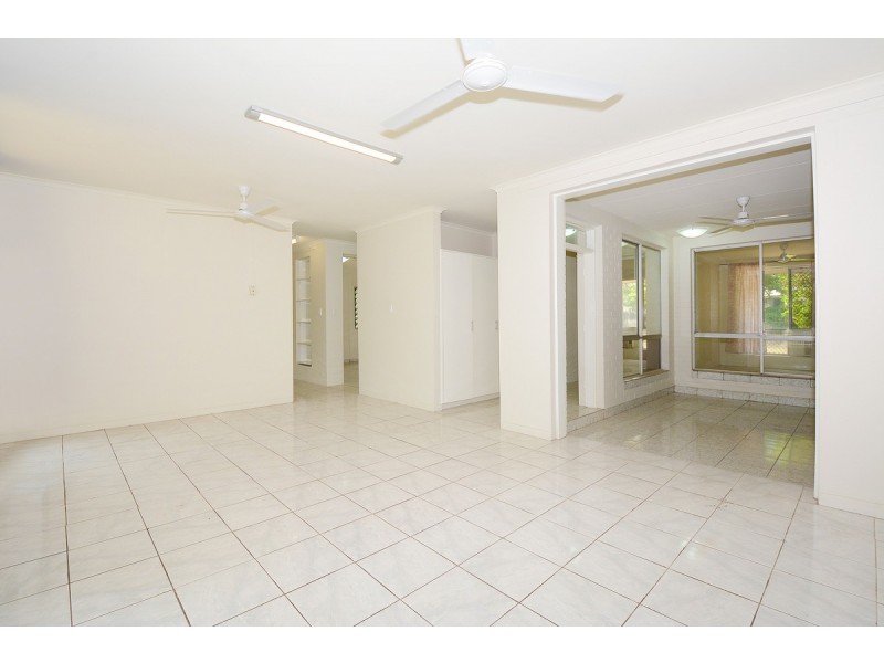 10 Marchant Court, Malak NT 0812