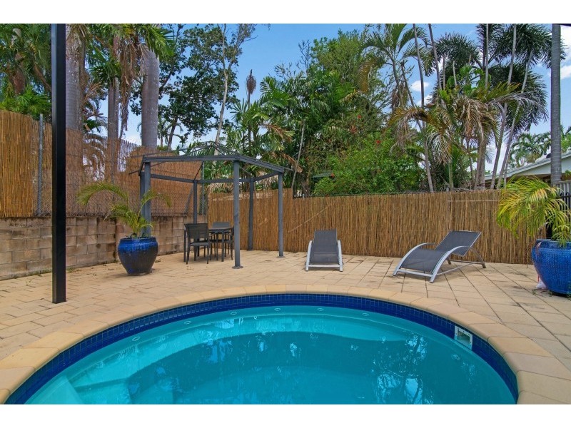 17 Raffles Road, Gray NT 0830