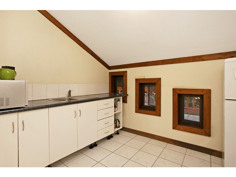 4 Kurrajong Crescent, Nightcliff NT 0810