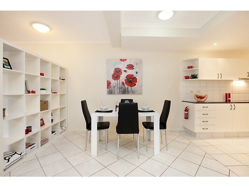 1/24 Harry Chan Avenue, Darwin NT 0800