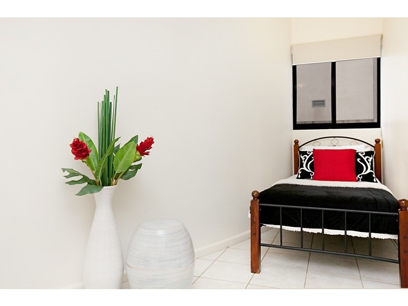 1/24 Harry Chan Avenue, Darwin NT 0800