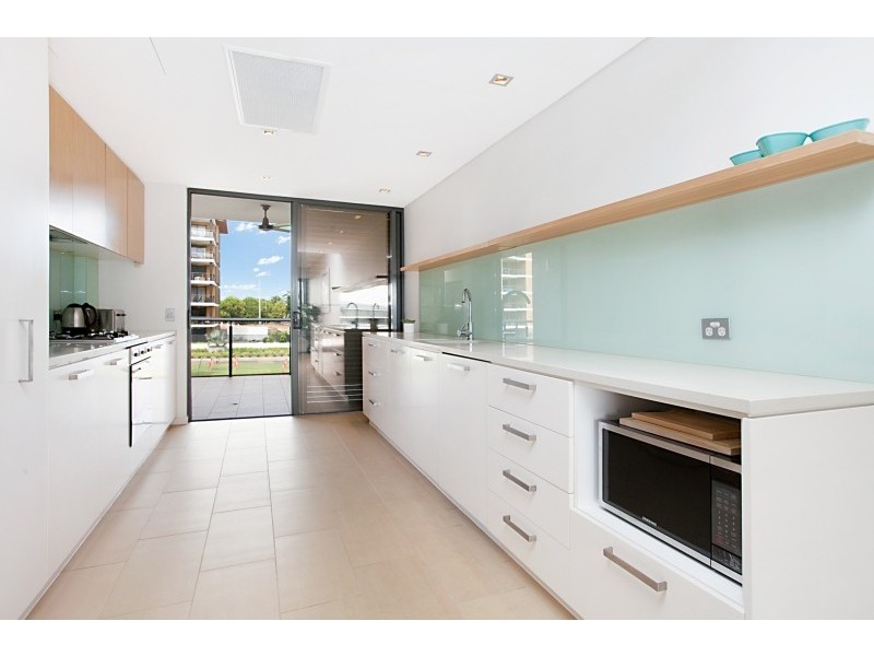 221/19B Kitchener Drive, Darwin NT 0800