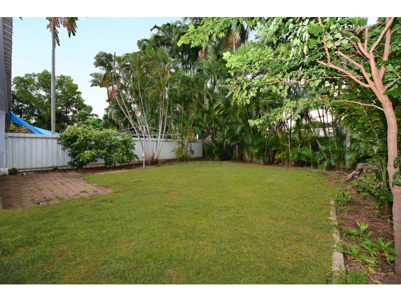 2/69 Noltenius Court, Gray NT 0830