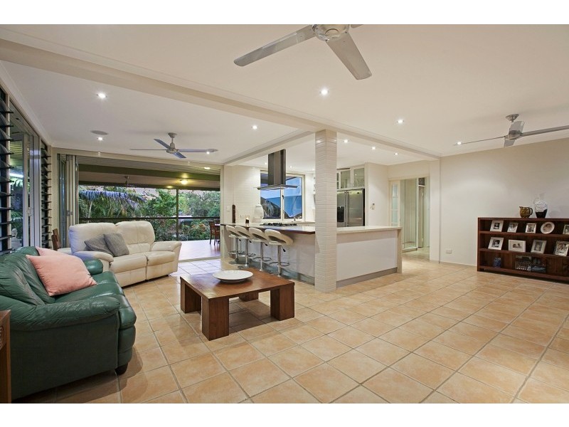 27 Lanyon Terrace, Moil NT 0810