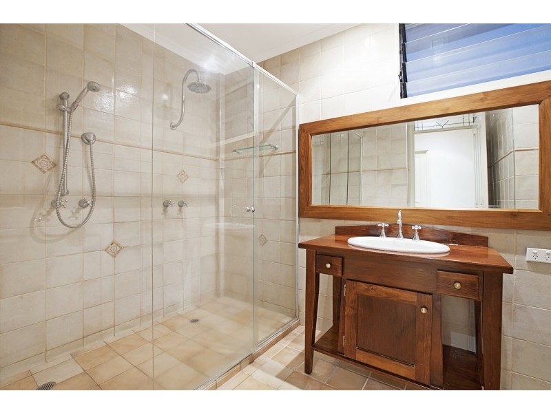 27 Lanyon Terrace, Moil NT 0810