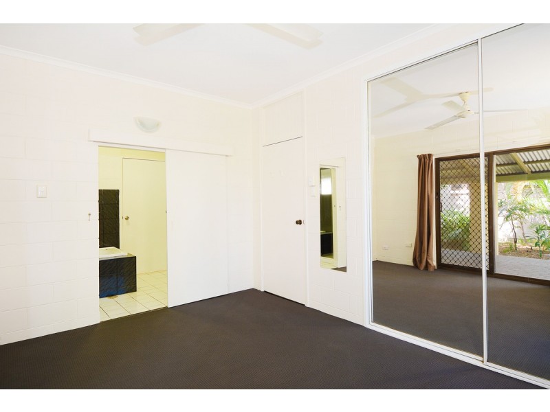 15 Sanford Street, Leanyer NT 0812