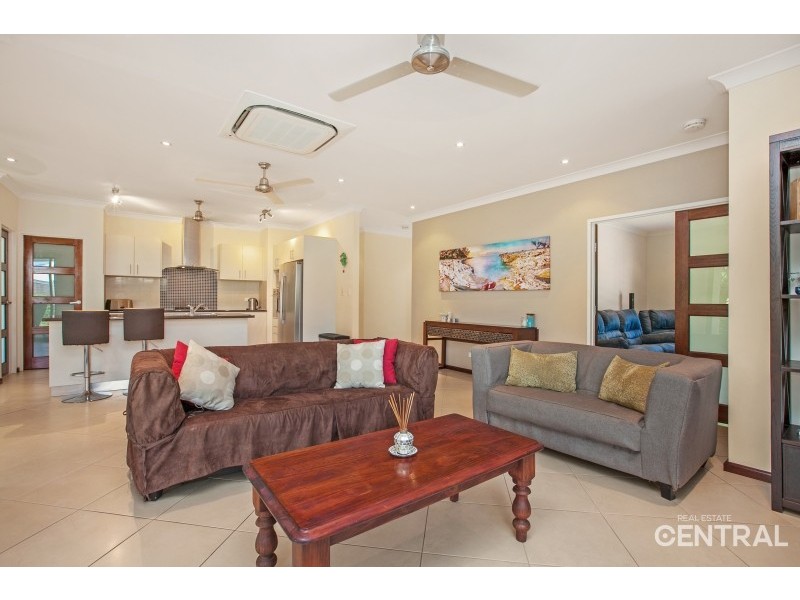 29 Dawarra Crescent, Lyons NT 0810