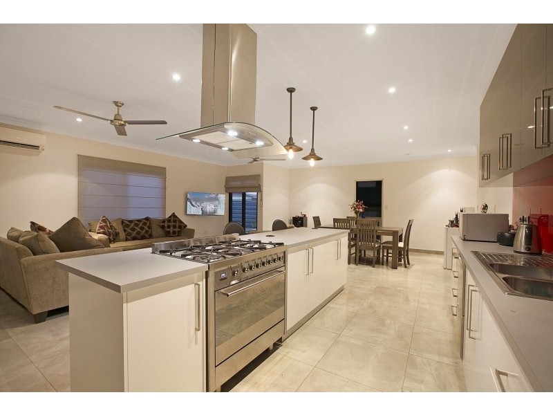 1 Dunphy Street, Muirhead NT 0810