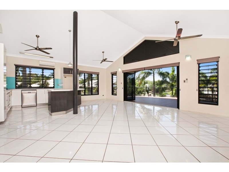 1 Wood Crescent, Rosebery NT 0832