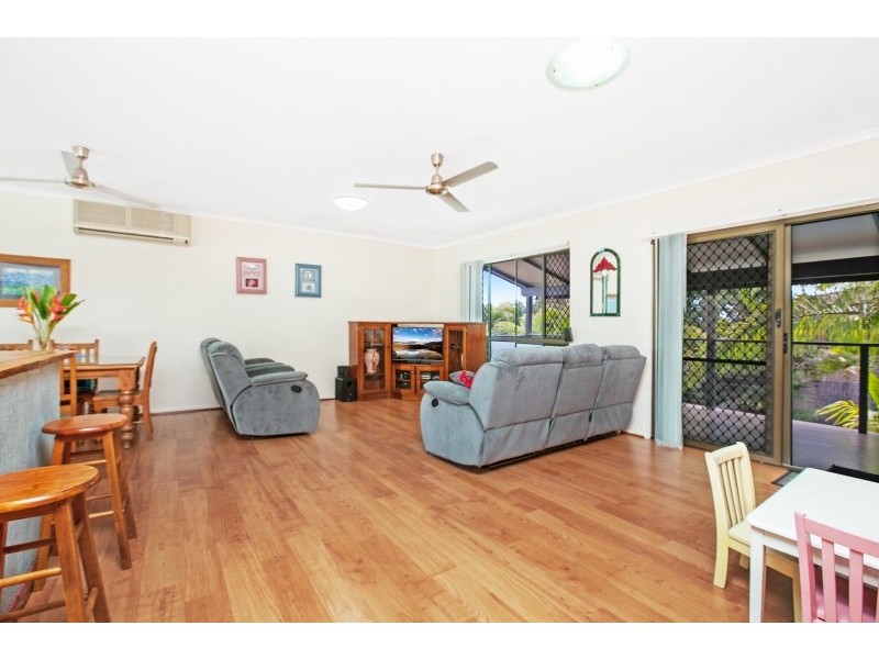 10 Lakeside Drive, Alawa NT 0810