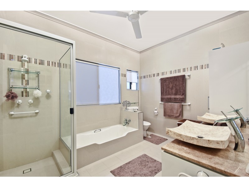 16 Aralia Street, Nightcliff NT 0810