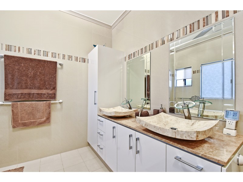 16 Aralia Street, Nightcliff NT 0810