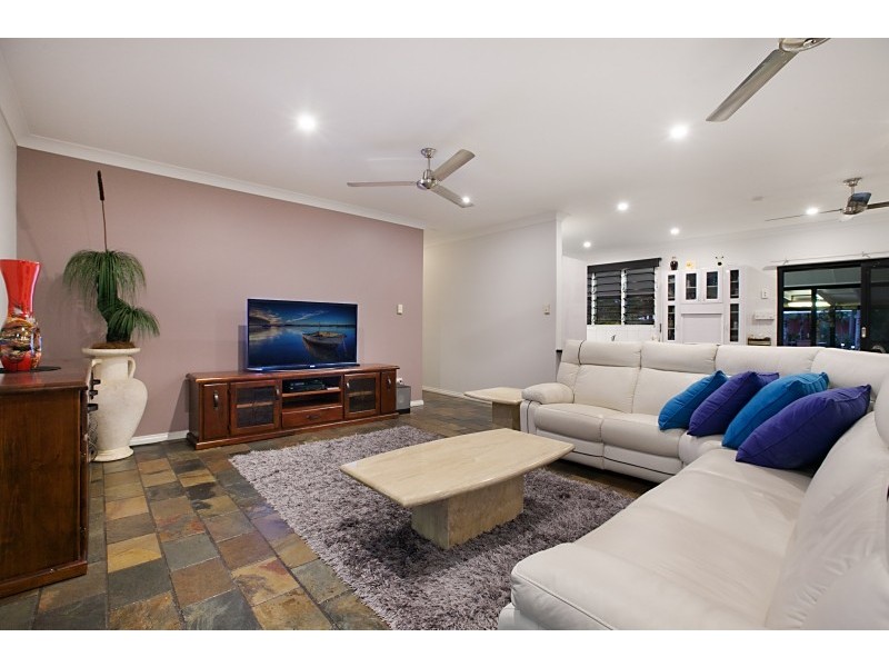 17 Hotham Court, Leanyer NT 0812