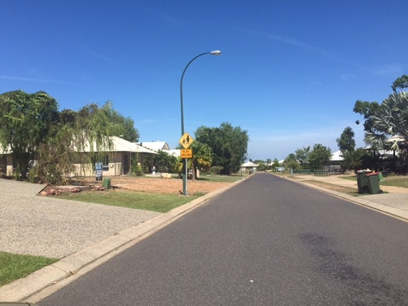 22 Rooney Street, Rosebery NT 0832