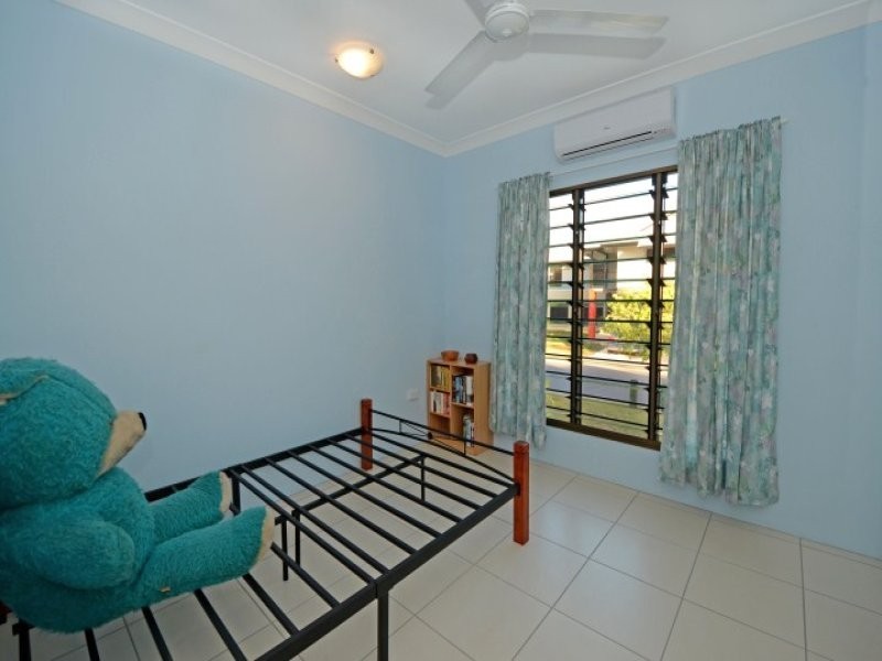 31 Villaflor Crescent, Woolner NT 0820