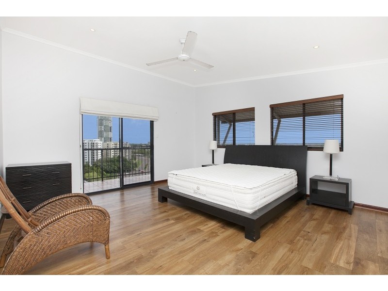 34/24 Harry Chan Avenue, Darwin NT 0800