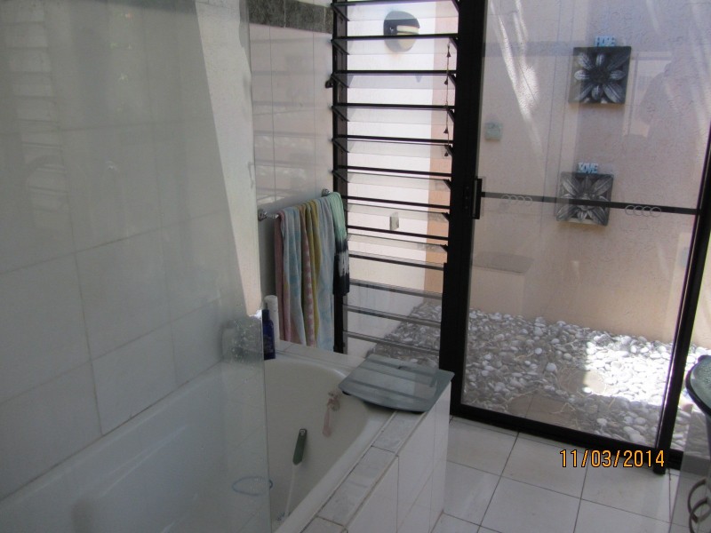 2/7 St Johns Court, The Gardens NT 0820