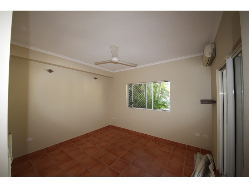 13/11 Chong Wee Avenue, Woolner NT 0820