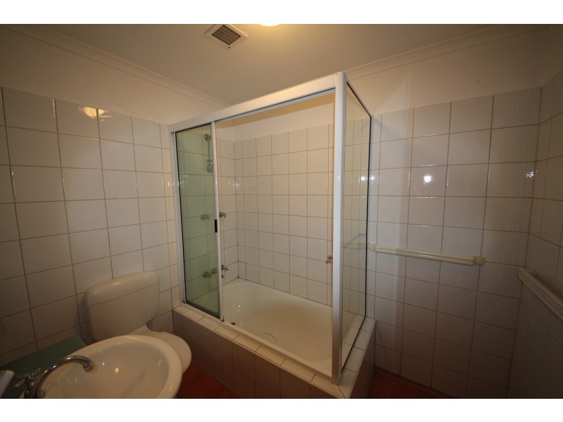 13/11 Chong Wee Avenue, Woolner NT 0820