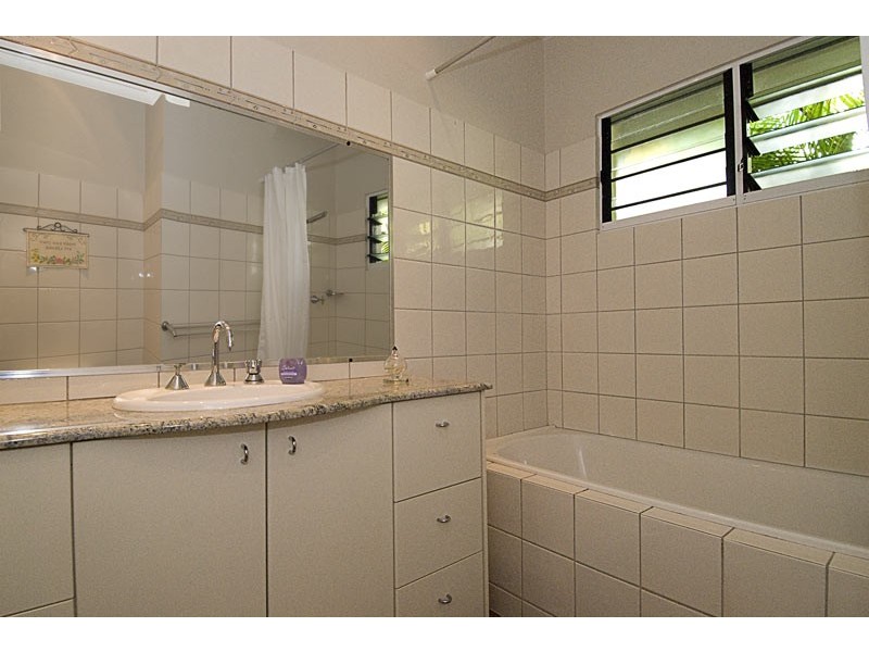 1/10 Sovereign Circuit, Coconut Grove NT 0810