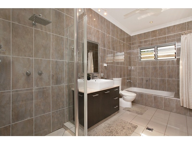 16 Damabila Drive, Lyons NT 0810