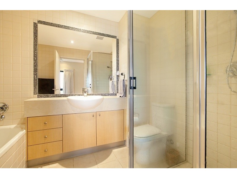 21/4 Myilly Terrace, Cullen Bay NT 0820