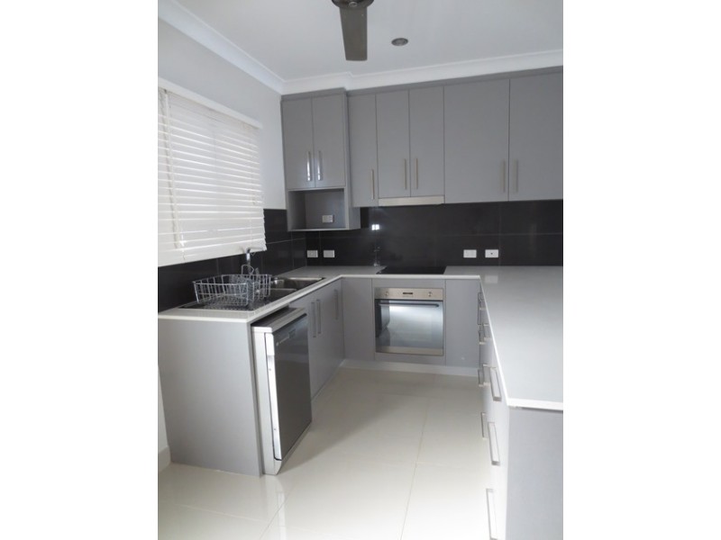 3/2 Guider Court, Johnston NT 0832