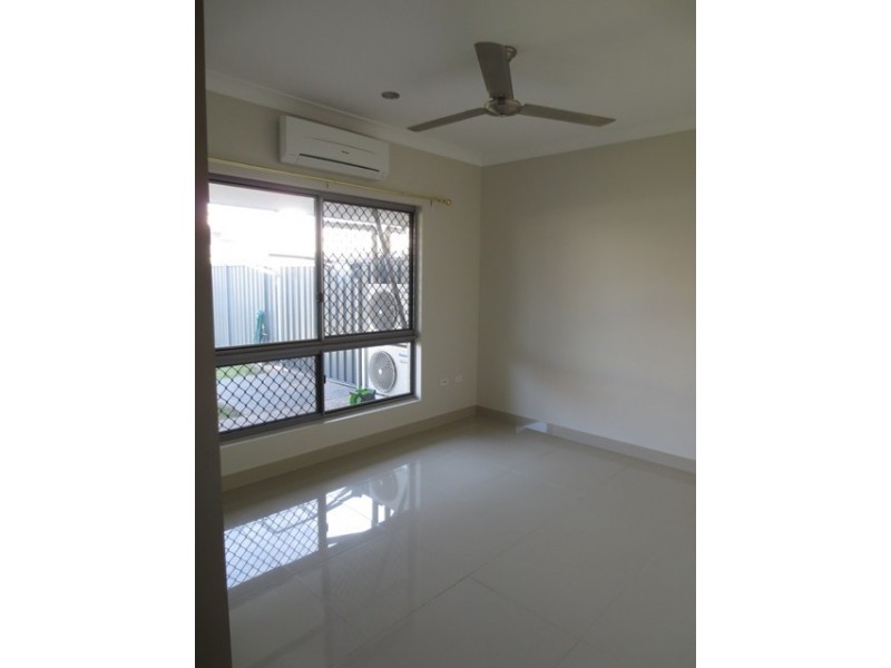 3/2 Guider Court, Johnston NT 0832