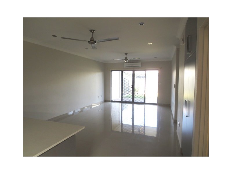 3/2 Guider Court, Johnston NT 0832