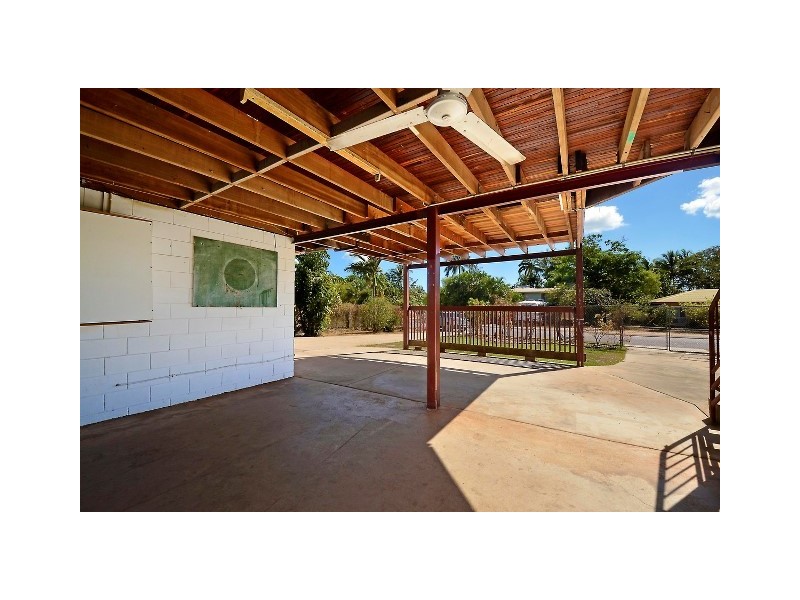 17 Mahogany Crescent, Karama NT 0812