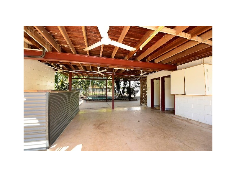 17 Mahogany Crescent, Karama NT 0812