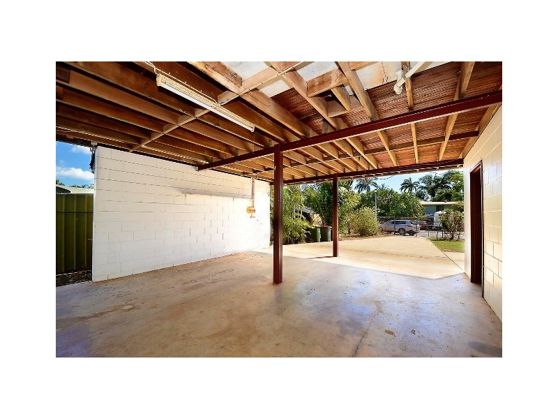 17 Mahogany Crescent, Karama NT 0812