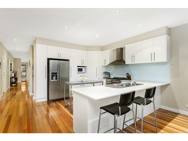 69a Greene Street, South Kingsville VIC 3015