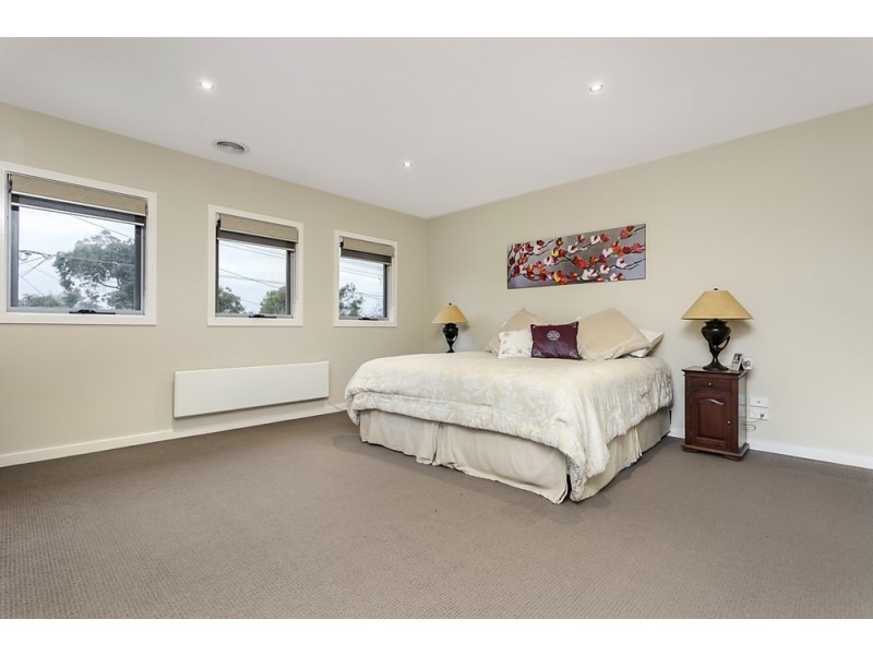 69a Greene Street, South Kingsville VIC 3015