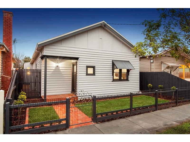 110 Coronation Street, Kingsville VIC 3012