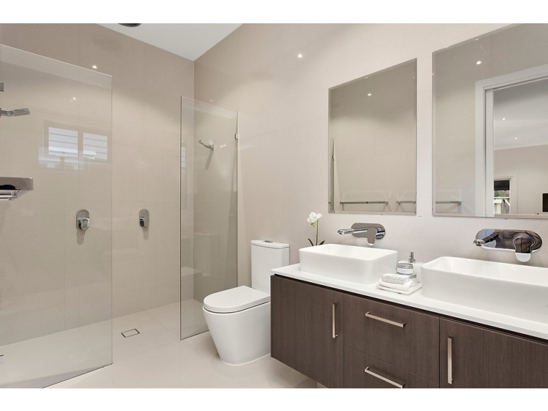 110 Coronation Street, Kingsville VIC 3012