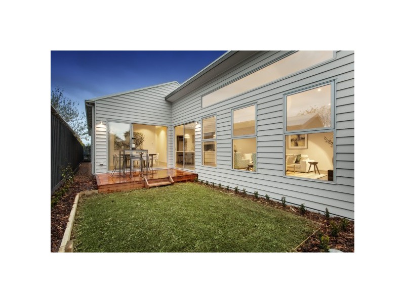 110 Coronation Street, Kingsville VIC 3012