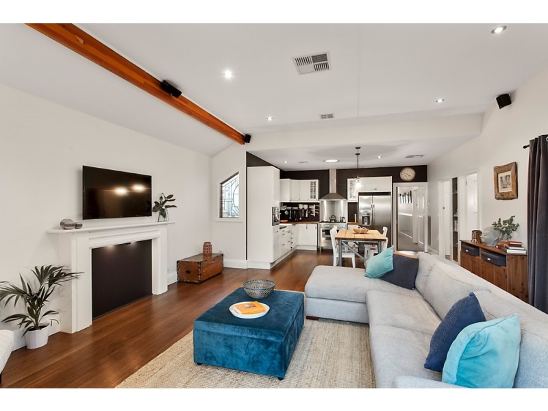 83 Empress Avenue, Kingsville VIC 3012