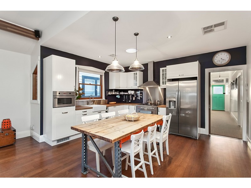 83 Empress Avenue, Kingsville VIC 3012