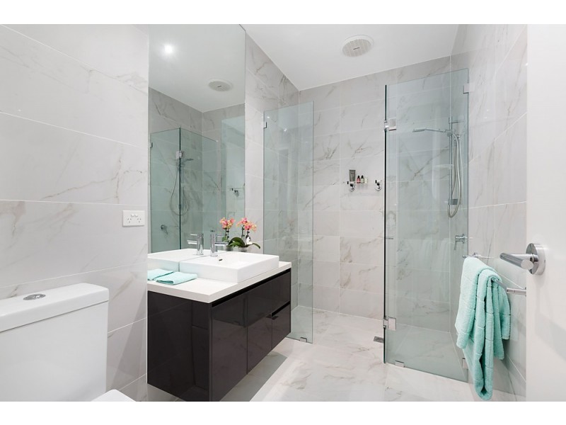 63a  Graham Street, Newport VIC 3015