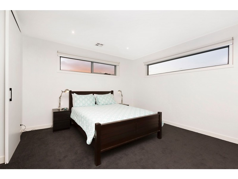 63a  Graham Street, Newport VIC 3015