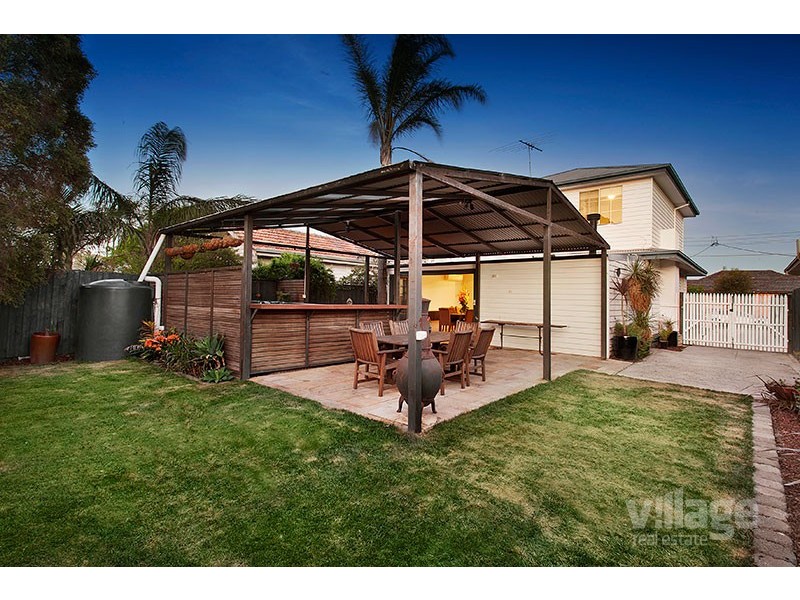 48 Truman Street, South Kingsville VIC 3015