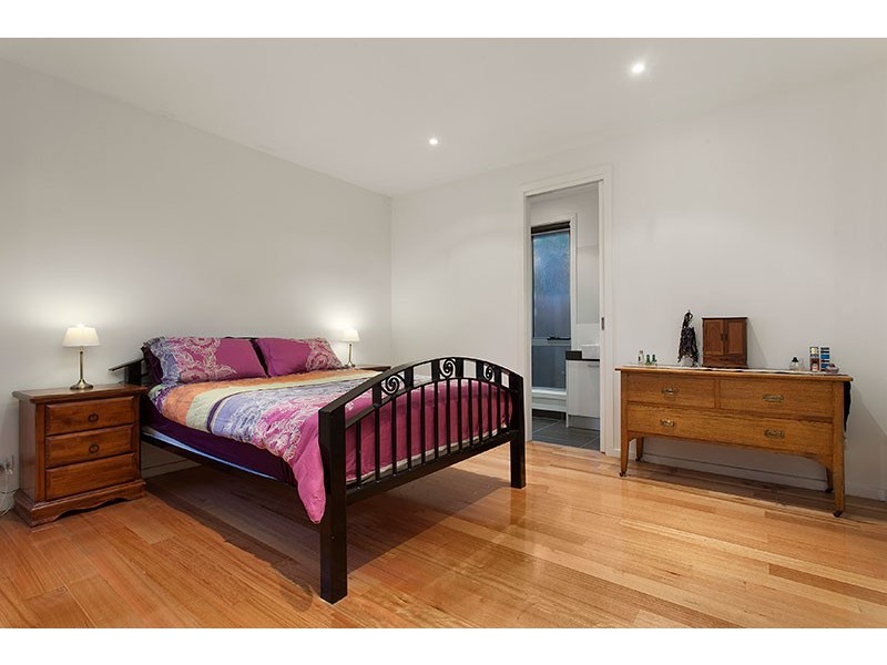 3/13 David Street, Altona VIC 3018