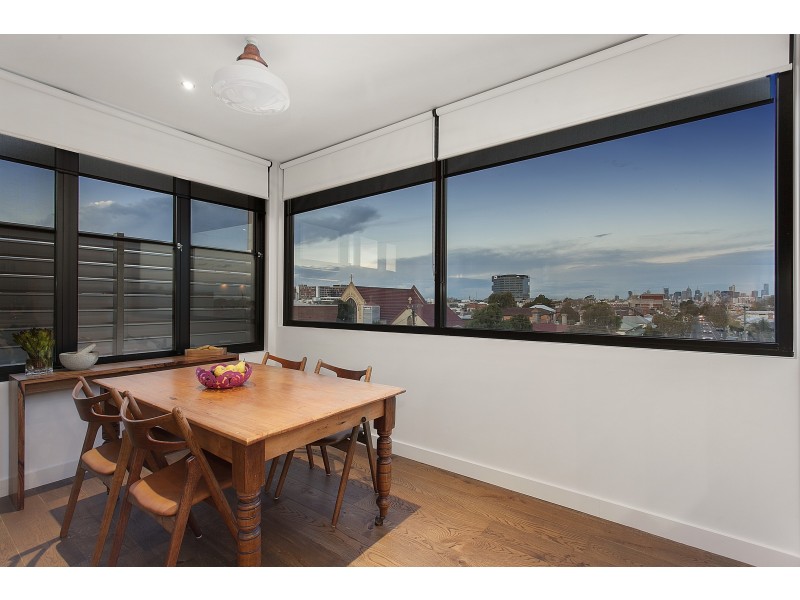 202/96 Pilgrim Street, Seddon VIC 3011