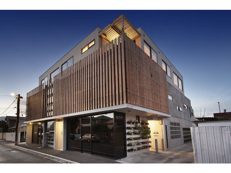 202/96 Pilgrim Street, Seddon VIC 3011